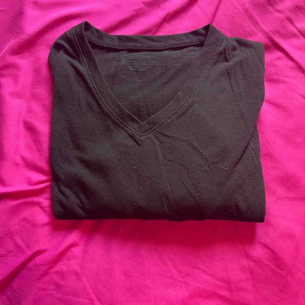 #287 Under-armor shirt - Picture 7 of 7